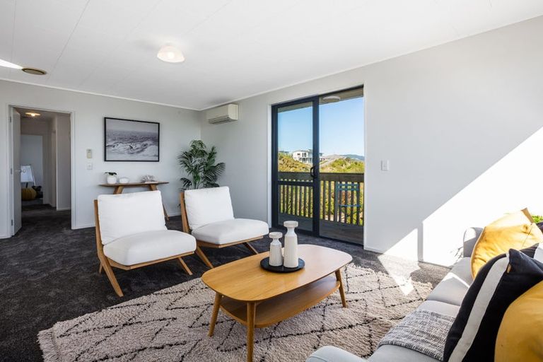 Photo of property in 17 Coventry Close, Ascot Park, Porirua, 5024