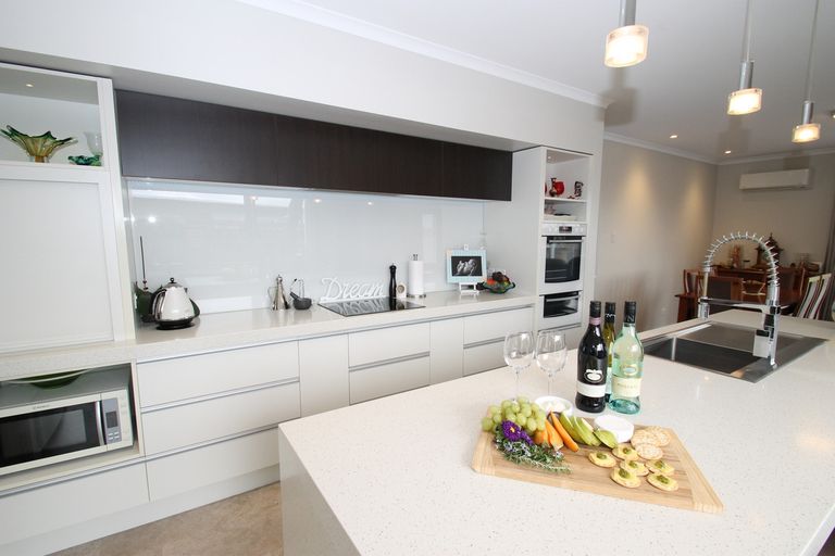 Photo of property in 16 Silver Springs Boulevard, Mosgiel, 9024