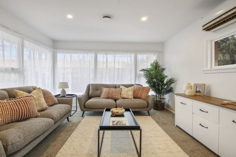 Photo of property in 32 Compton Street, Woolston, Christchurch, 8062