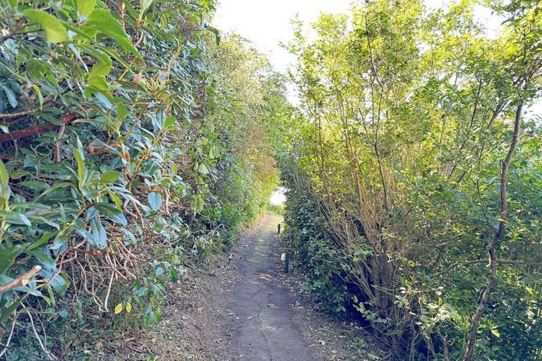 Photo of property in 2/51 Barnard Street, Wadestown, Wellington, 6012