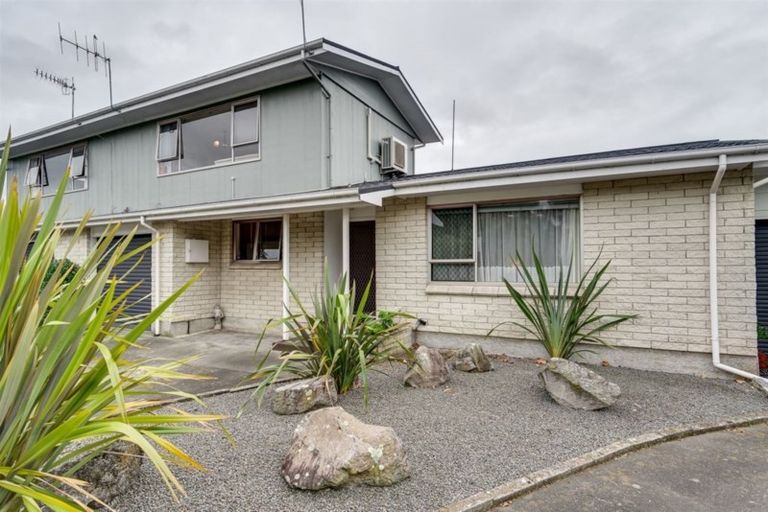 Photo of property in 3/27 Islington Place, Tamatea, Napier, 4112