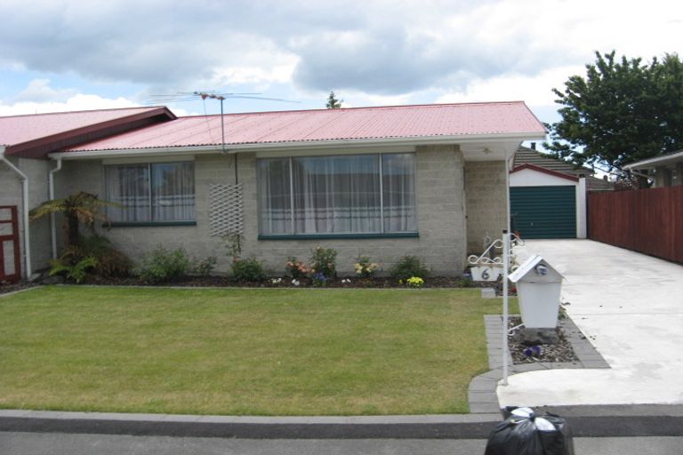 Photo of property in 2/6 Player Place, Shirley, Christchurch, 8061