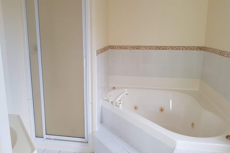 Photo of property in 6 Brookford Place, Westmorland, Christchurch, 8025