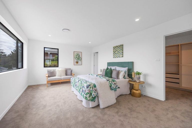 Photo of property in 5 Anehu Place, Greenhithe, Auckland, 0632