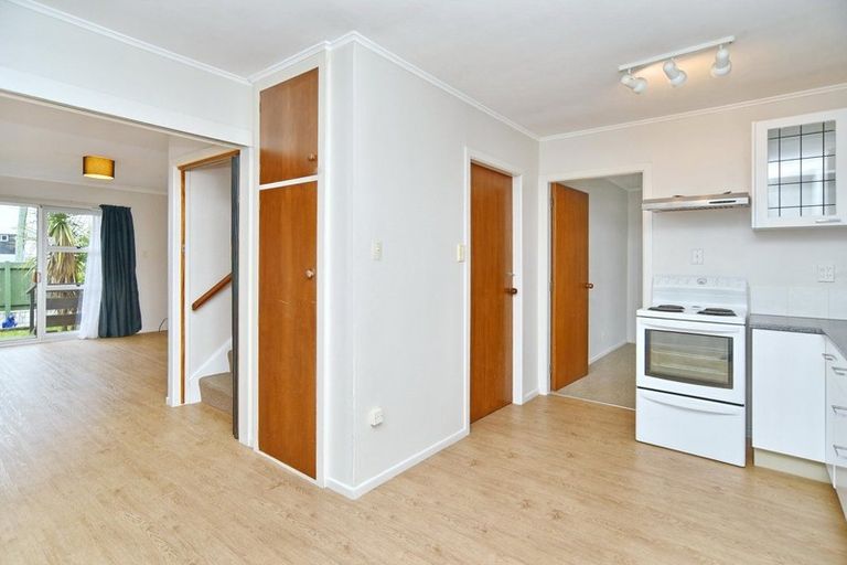 Photo of property in 1/70 Hawke Street, New Brighton, Christchurch, 8083