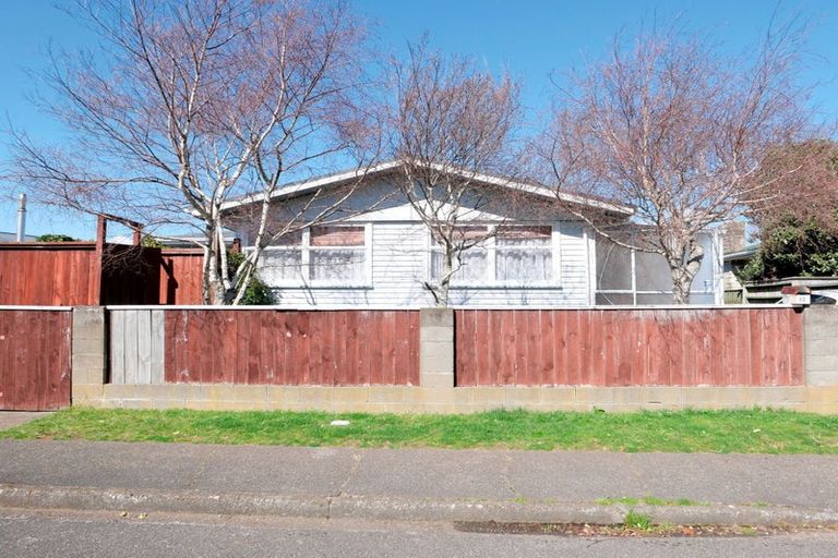 Photo of property in 80 Michael Road, Paraparaumu Beach, Paraparaumu, 5032