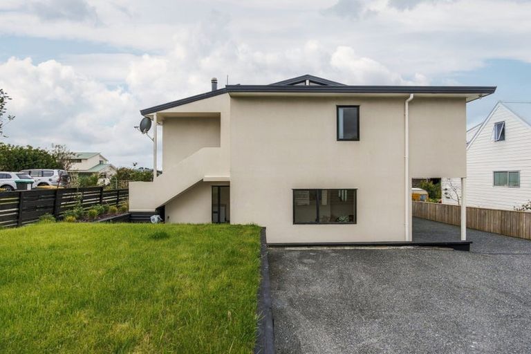 Photo of property in 27 Kawau View Road, Snells Beach, 0920