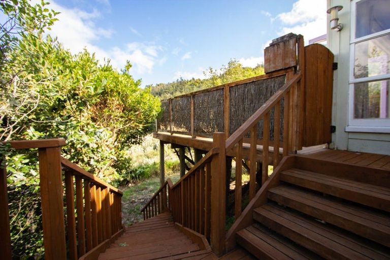 Photo of property in 60 Te Ana Lane, Thames, 3577