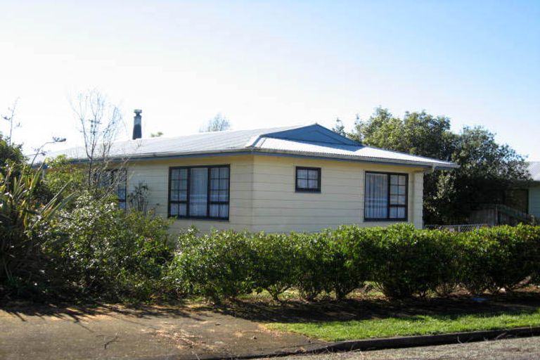 Photo of property in 17 King Street, Carterton, 5713