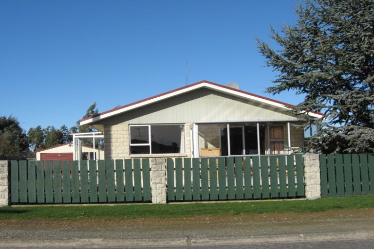 Photo of property in 37 Dejoux Road, Winton, 9720