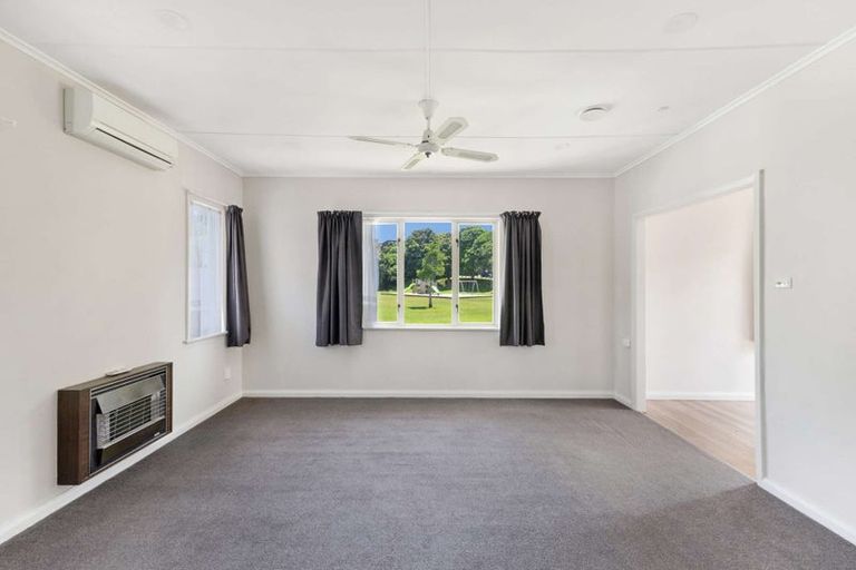 Photo of property in 19g Kenmore Street, Westown, New Plymouth, 4310