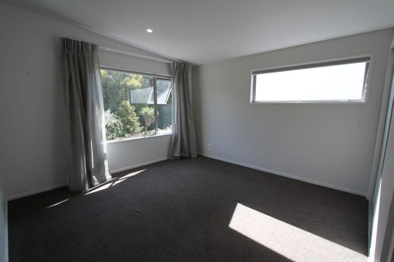 Photo of property in 15 Seager Lane, Hillmorton, Christchurch, 8024