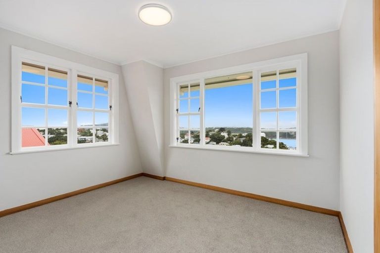 Photo of property in 68 Rakau Road, Hataitai, Wellington, 6021