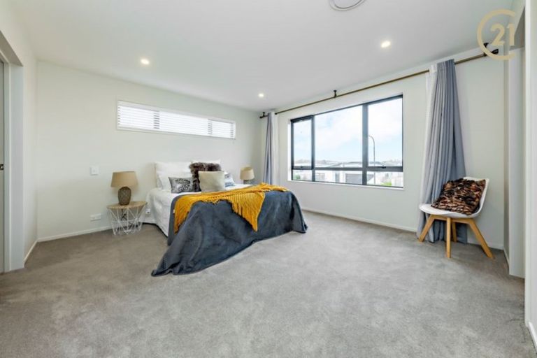 Photo of property in 17 Kabardin Street, Karaka, Papakura, 2113