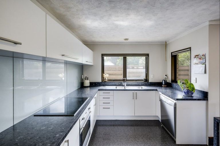 Photo of property in 51 Trent Street, Taradale, Napier, 4112