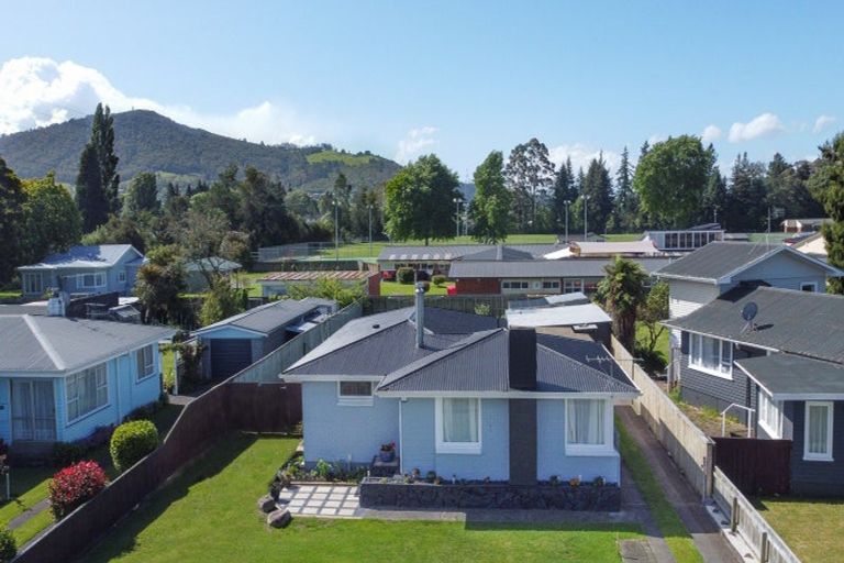 Photo of property in 31 Clyde Street, Utuhina, Rotorua, 3015