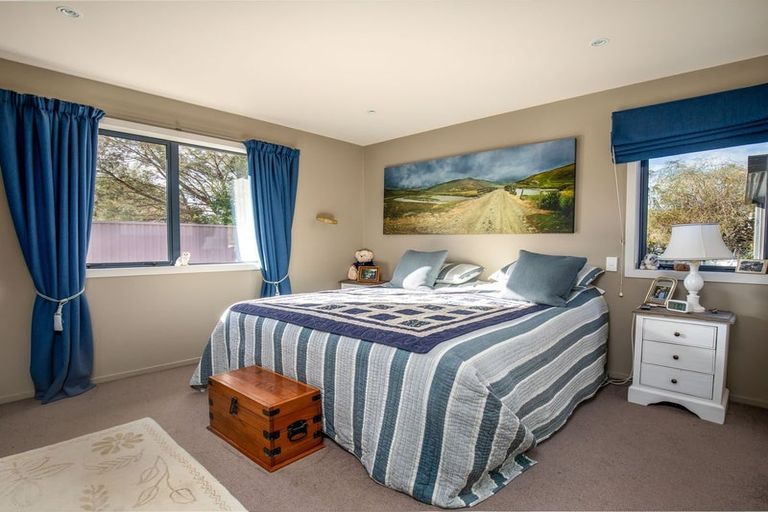 Photo of property in 14b Scotland Street, Roxburgh, 9500