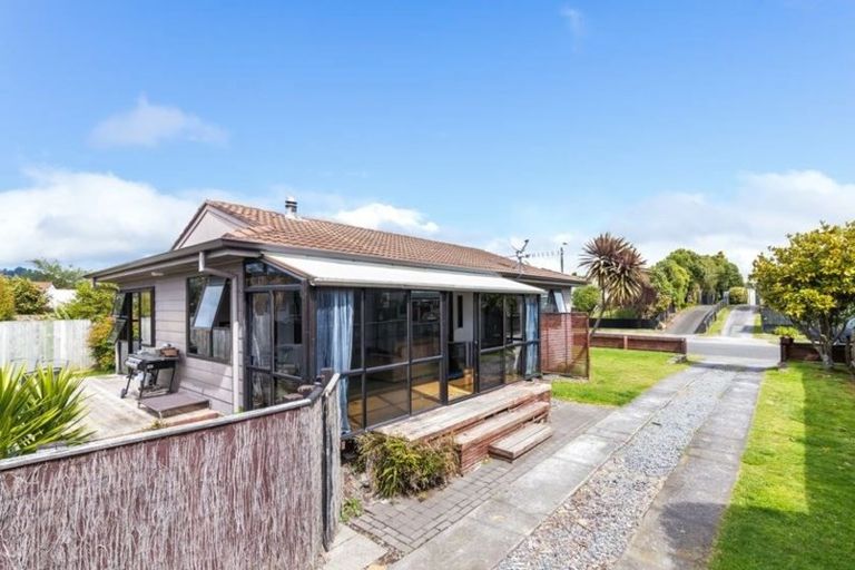 Photo of property in 24 Newberry Place, Richmond Heights, Taupo, 3330