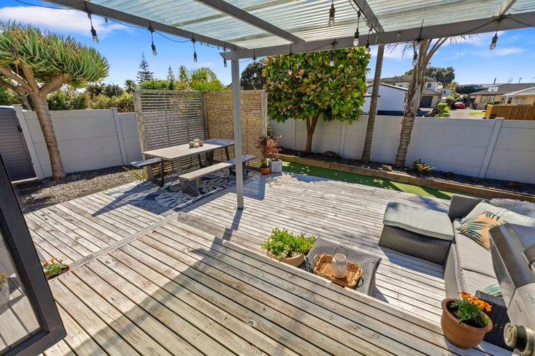 Photo of property in 132a Dickson Road, Papamoa Beach, Papamoa, 3118