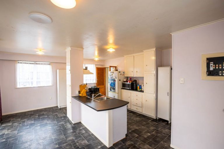 Photo of property in 48 Fernaig Street, Papakura, 2110