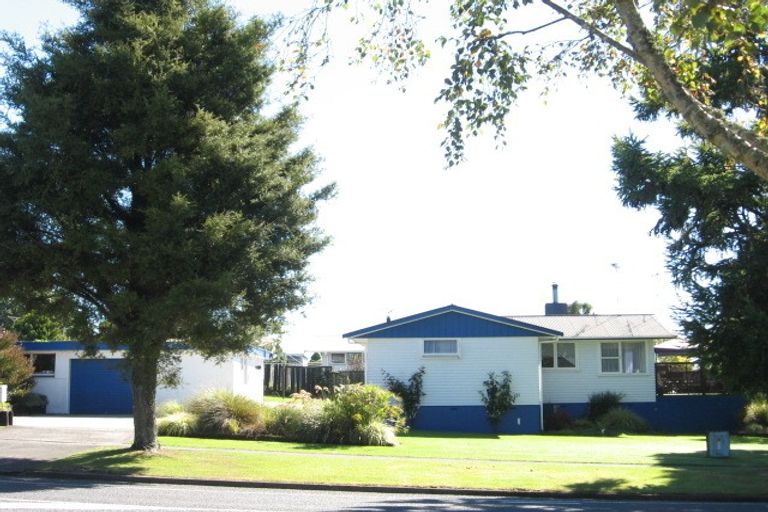 Photo of property in 114 Balmoral Drive, Tokoroa, 3420