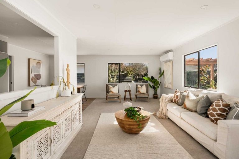 Photo of property in 14 Hastings Street, Te Puke, 3119