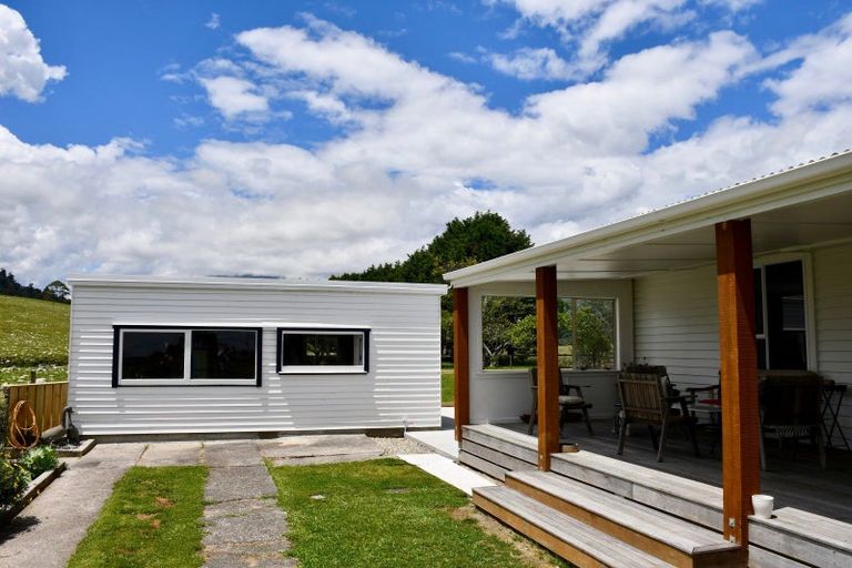 Photo of property in 14 Curries Road, Karamea, 7893