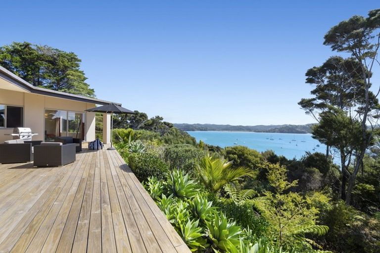 Photo of property in 10 Paine Brown Way, Russell, 0272