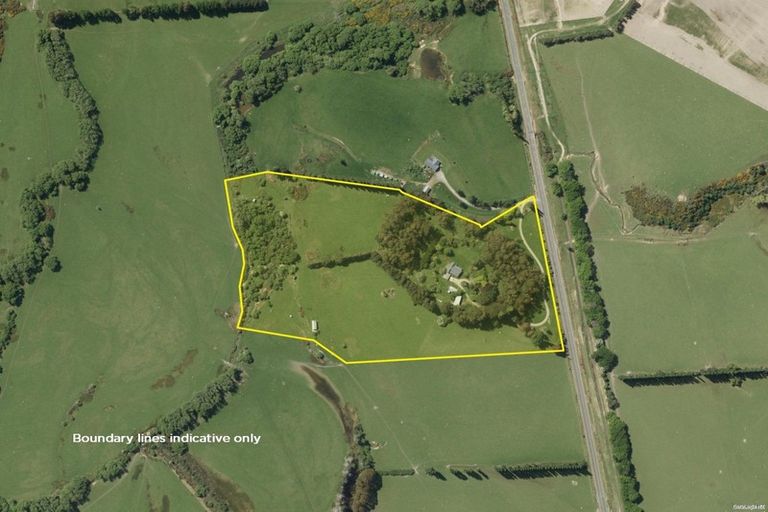 Photo of property in 1844 Lumsden Dipton Highway, Dipton, 9791