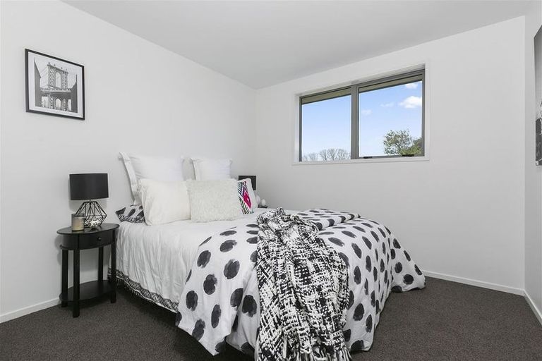 Photo of property in 14c Greenock Road, Ranui, Auckland, 0612