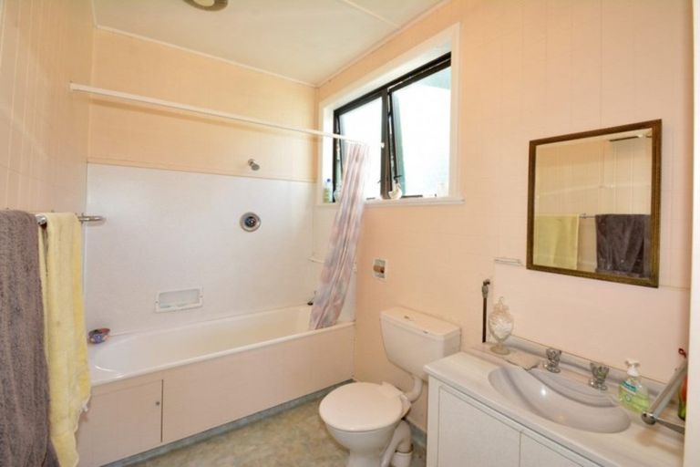 Photo of property in 25 Kaikorai Valley Road, Kaikorai, Dunedin, 9010