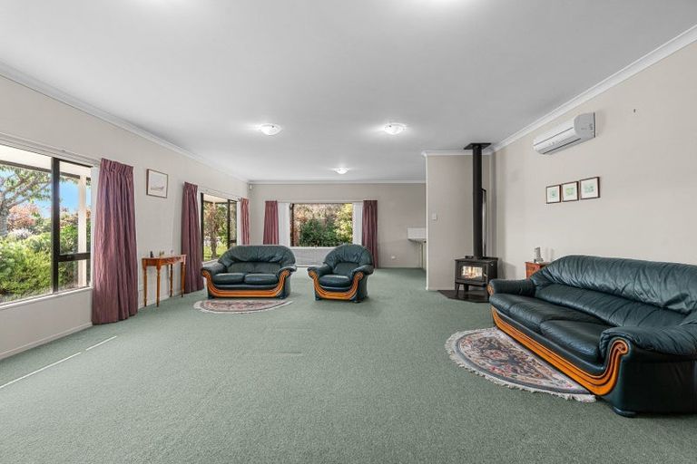 Photo of property in 4 Carrington Drive, Carterton, 5713