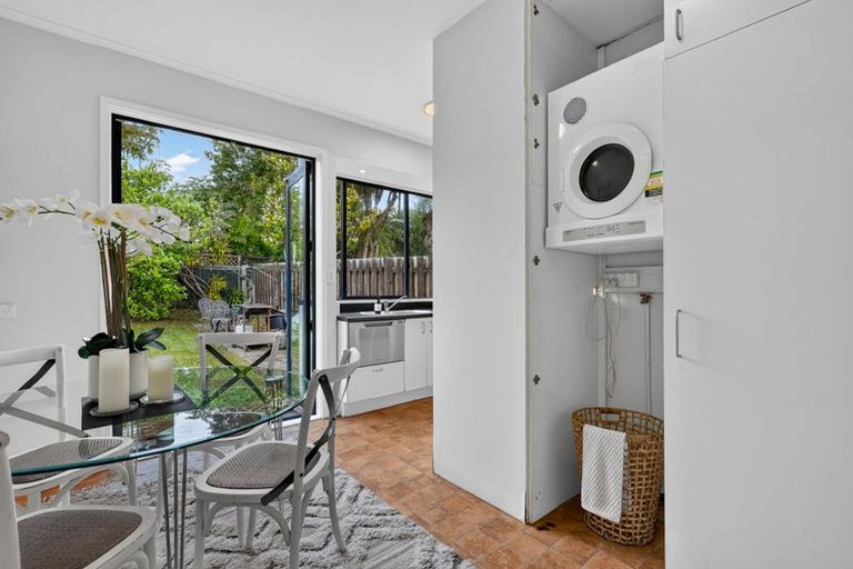 Photo of property in 5/56 Beresford Street, Bayswater, Auckland, 0622