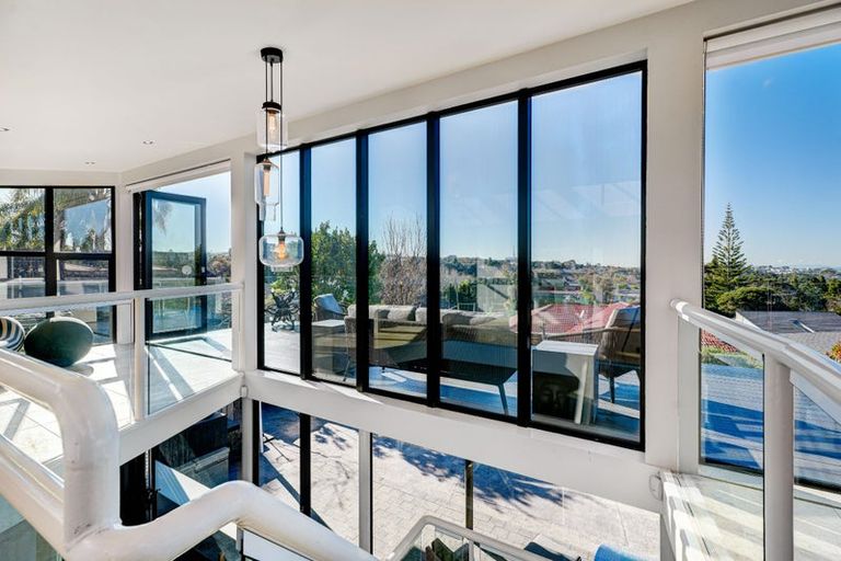 Photo of property in 7 Harper Street, Chatswood, Auckland, 0626
