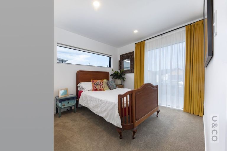 Photo of property in 83 Vinistra Road, Kumeu, 0810