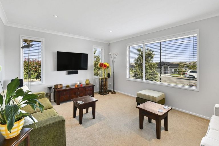 Photo of property in 7 Glenkirk Crescent, Pokeno, 2402