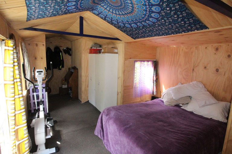 Photo of property in 21 Farm Street, Lumsden, 9730