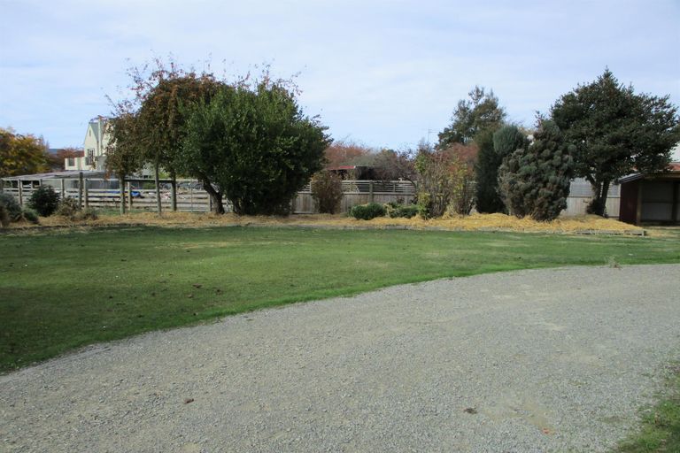 Photo of property in 12 Mcnair Road, Temuka, 7920