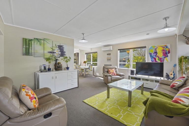 Photo of property in 16 Gainsborough Grove, Belmont, Lower Hutt, 5010