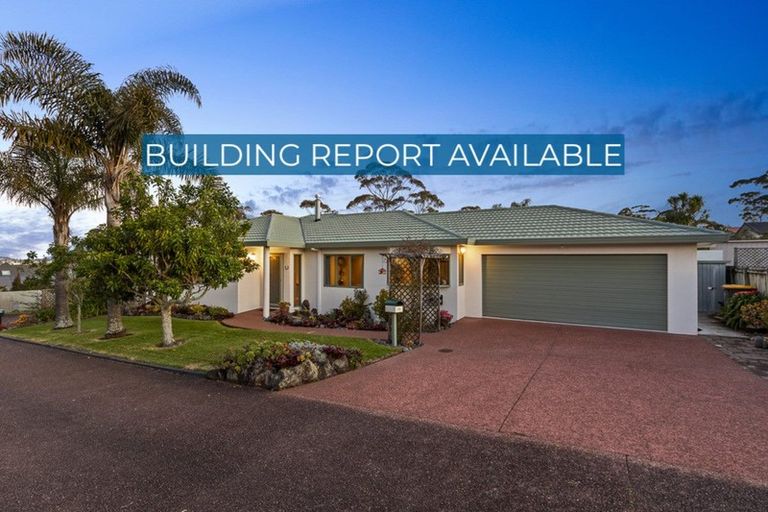 Photo of property in 14 Sunhill Road, Sunnyvale, Auckland, 0612