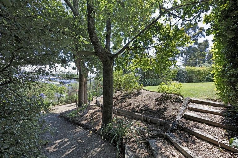 Photo of property in 863 Cashmere Road, Halswell, Christchurch, 8025