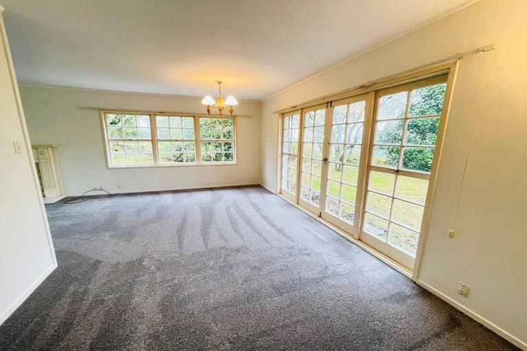 Photo of property in 68 Henwood Road, Taupaki, Henderson, 0782