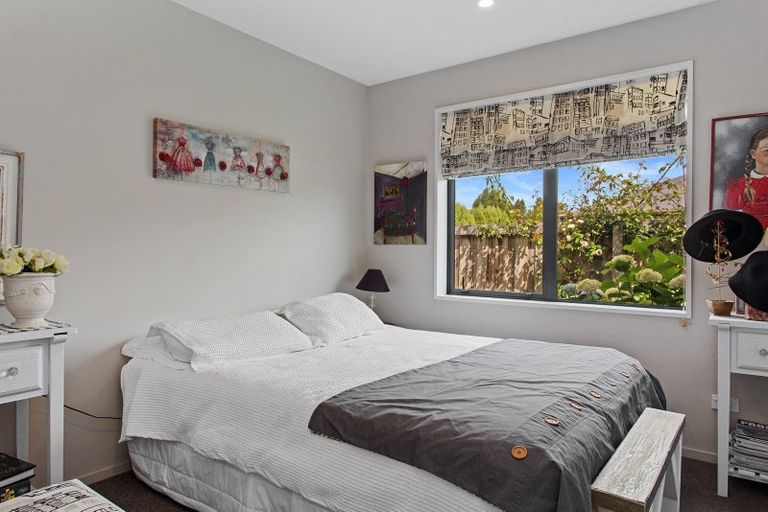 Photo of property in 75 Willowside Place, Amberley, 7410