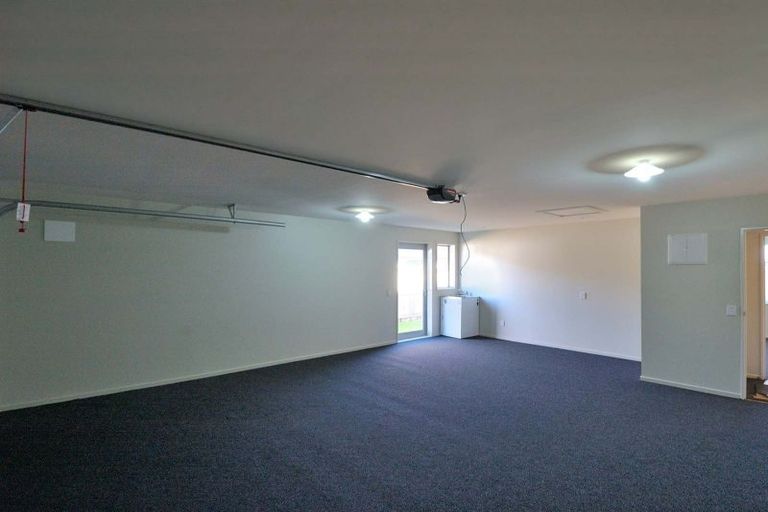 Photo of property in 2 Wearing Place, Kaiapoi, 7630