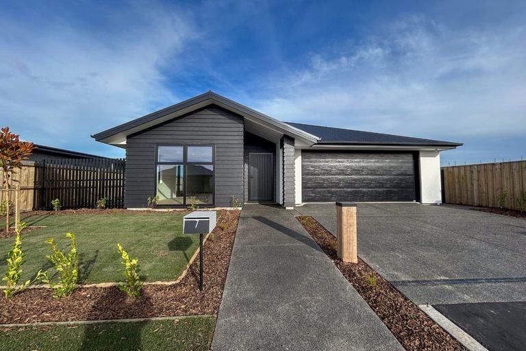 Photo of property in 7 Mondo Drive, Rolleston, 7614