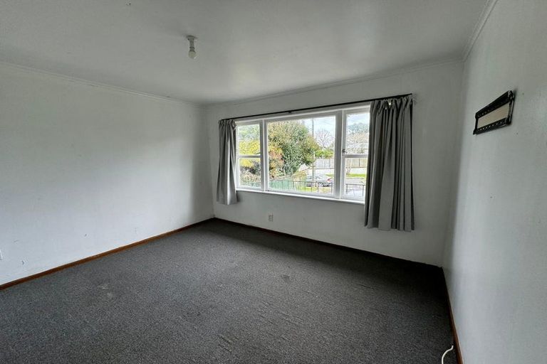 Photo of property in 16 Thompson Terrace, Manurewa, Auckland, 2102