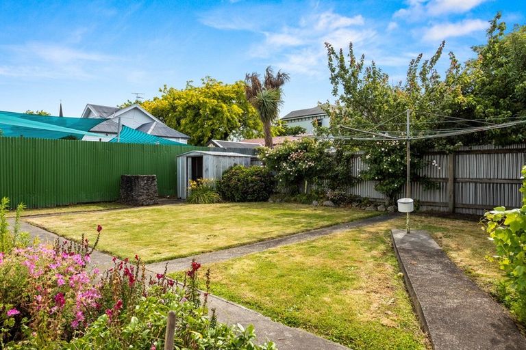 Photo of property in 1 Richmond Street, Blenheim, 7201