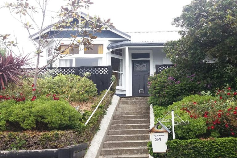 Photo of property in 34 Ure Street, South Hill, Oamaru, 9400