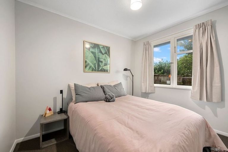 Photo of property in 2/10 Hildreth Street, Trentham, Upper Hutt, 5018