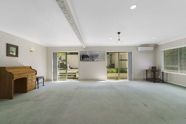 Photo of property in 20 Matakatia Parade, Matakatia, Whangaparaoa, 0930